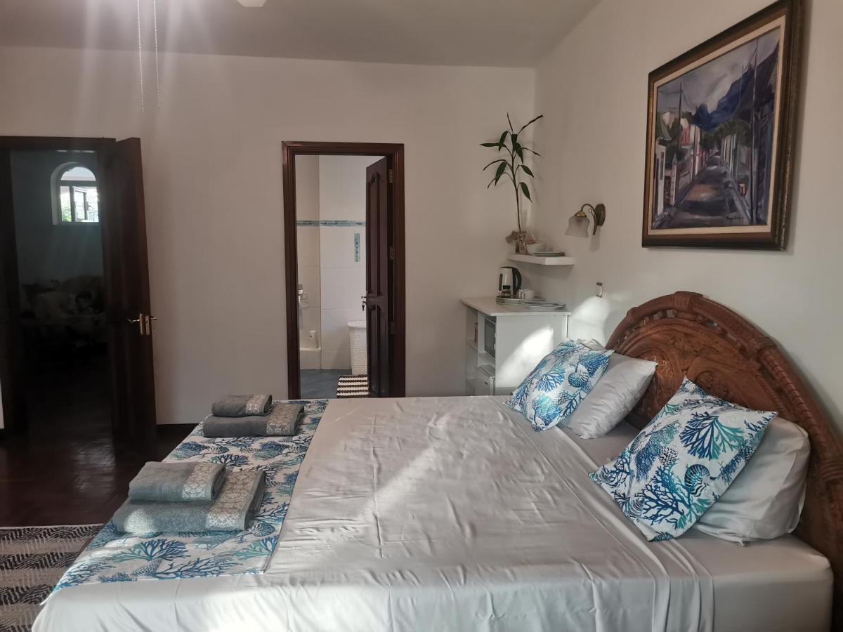 Homestay Artists House *